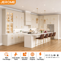 Meubles de rangement de style moderne australien, armoires de cuisine en bois massif blanc Shaker avec poignées dorées de luxe
