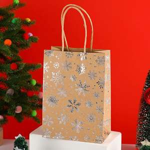 Bolsas de Regalo de Papel Kraft de Lujo Ecológicas Personalizadas Premium con Asas, Estampado en Caliente para Navidad, Estilo Nuevo - Product Image 5