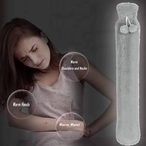 Bouillotte avec couvercle 2L peluche super douce pour le cou et les épaules, le dos, les jambes, la taille chaude bouteille d'eau chaude en caoutchouc de 72x12cm - Product Image 5