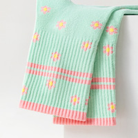 Chaussettes de Pilates de haute qualité à rayures et motif floral, respirantes, chaussettes de Pilates premium pour femmes pour le yoga