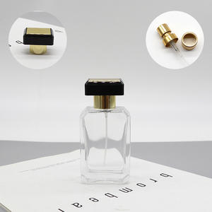 Flacons de parfum carrés de 50 ml pour femmes, vente en gros, flacons cosmétiques vides à clipser, flacons pulvérisateurs en verre à pression - Product Image 4