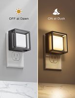 Veilleuse LED ZHILAI Mini moderne à capteur de lumière, intensité réglable, blanc chaud, à intensité variable, détecteur crépusculaire, pour chambre à coucher
