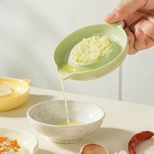 Rallador de Jengibre de Cerámica Blanco de Estilo Simple, Molinillo Manual, Triturador de Ajo, Herramienta de Cocina Portátil de Porcelana para Moler Jengibre y Zanahoria - Product Image 5