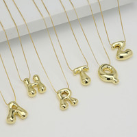 Collier avec chaîne à breloques initiale avec lettre bulle mignonne Puffy Puff Monogram