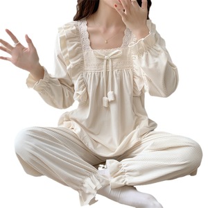 SAMWESTART île velours pyjamas pour femmes automne hiver dentelle chaud à manches longues maison vêtements ensemble peut être porté à l'extérieur - Product Image 1