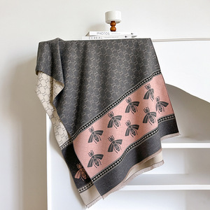 Autunno inverno nuovo scialle aria condizionata <span class=keywords><strong>vespa</strong></span> alla moda spessa e calda sciarpa leggera di lusso Versatile sciarpa all'ingrosso - Product Image 3
