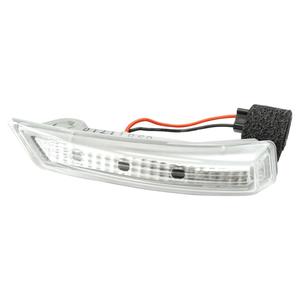 Nouveau 68052078AA 68052079AA Feu arrière LED clignotant pour Chrysler/Dodge Rétroviseur Lentilles fumées Modèle de voiture Nissan - Product Image 1