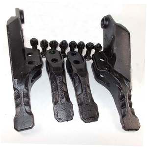 Gigi Bucket Wheel Backhoe Loader 332C4388 Suku Cadang Excavator Coran Baja Gigi Depan Bucket dan Pemotong Samping 3Cx 3Dx - Product Image 1