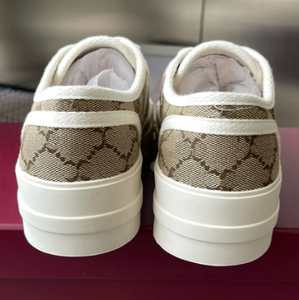 Zapatillas gruesas para mujer Zapatillas de deporte de diseñador de marca Lona blanca en relieve Comodidad Carta Firma Zapatillas de deporte Casuales - Product Image 3