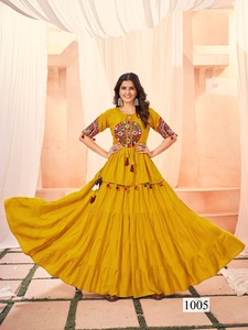 Tops especiales de la colección Navratri Kediya con falda para oficina y uso regular Vestidos casuales Crop Tops para mujeres - Product Image 5