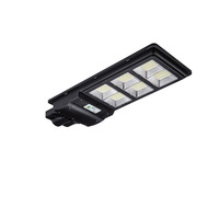 Lampadaires solaires de parking à angle réglable de haute qualité 60w 120w 180w pour l'extérieur