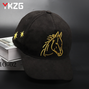 Nouvelle Arrivée Casquettes de Baseball en Daim Noir avec Broderie Graphique Visage Amusant Unisexe Casquettes Snapback Tendance Gorras G5 en Daim - Product Image 2