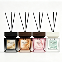 Diffuseur de parfum en verre carré brun de luxe de haute qualité 100ml 150ml 200ml Bouteille de décoration pour la maison avec couvercle en bois