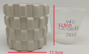 <span class=keywords><strong>Pot</strong></span> <span class=keywords><strong>de</strong></span> <span class=keywords><strong>fleurs</strong></span> personnalisé Art Déco en céramique blanche, finition mate, design créatif et original, léger et respirant, <span class=keywords><strong>de</strong></span> taille standard. - Product Image 2