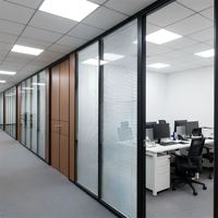 Cloison modulaire à double vitrage à lamelles de 108 mm |   Cloison insonorisée à installation rapide pour bureaux modernes et commerces
