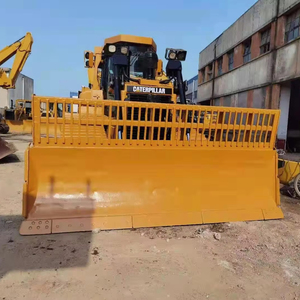 Bulldozer USADO CAT D8R, Bulldozer de cadenas usado, modelo 2022, capacidad de nivelación de 8.7 CBM, potencia con caja de cambios y motor para la venta, 228KW - Product Image 1