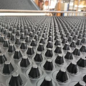 Panneau de grille de couverture de drainage en <span class=keywords><strong>plastique</strong></span> utilisé <span class=keywords><strong>pour</strong></span> la grille d'herbe de verrouillage de stationnement de voiture - Product Image 4