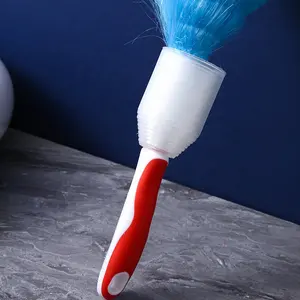 Espanador de penas de microfibra colorido arco-íris flexível com alça de plástico de borracha para limpeza doméstica