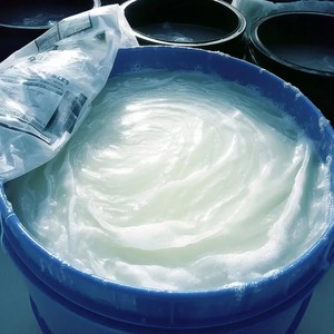 Surfactante Líquido de Alta Calidad Lauril Éter Sulfato de Sodio (SLES) 70% en Pasta, Peso Molecular 328.37600, para Cuidado del Cabello y Detergente - Product Image 4