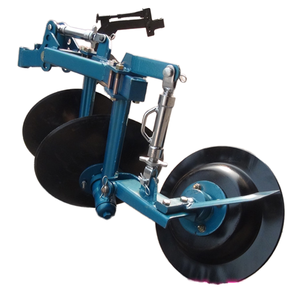 Aratro a dischi per l'uso posteriore su trattori agricoli a mano, ideale per la lavorazione del terreno agricolo. - Product Image 5