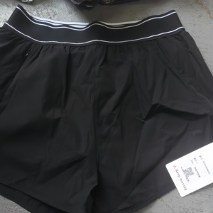 Chất Lượng Cao AI Yoga Tập Thể Dục Thiết Lập Của Phụ Nữ Đàn Hồi Cao Áo Ngực Thể Thao Tank Top + Xà Cạp Ngắn Váy 2-Mảnh Thiết Kế Chạy Bộ Thiết Kế - Product Image 4