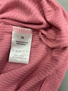 Ensemble de pyjamas en coton pour femmes de haute qualité en surplus - Surplus d'usine de marques européennes/américaines - Product Image 3