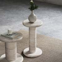 Table d'appoint ronde moderne en marbre beige poli, pierre naturelle pour la décoration du salon