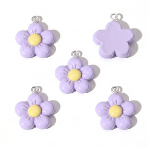 Ciondoli Charm Sfusi Colorati in Resina a Forma di Fiore per Collane, Artigianato Fai-da-Te e Creazione di Gioielli W358 21*24mm - Product Image 5