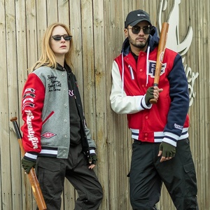 <span class=keywords><strong>Giacca</strong></span> Baseball <span class=keywords><strong>Senza</strong></span> Colletto per <span class=keywords><strong>Uomo</strong></span> in 100% Poliestere con Ricamo e Motivo a Lettere, Stile High Street - Product Image 5