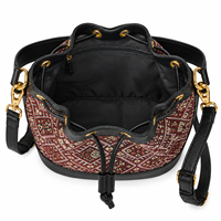 Logo Kustom OEM 2026 Tas Selempang Wanita Model Bucket Tali Serut Elegan Kulit Asli Grosir Pabrik