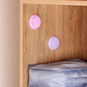 Écran d'urinoir jetable en plastique collant, deux pièces, écologique, diffuseur d'aromathérapie pour salle de bain, parfum longue durée - Product Image 2