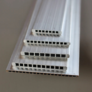 <span class=keywords><strong>Tube</strong></span> microcanal en <span class=keywords><strong>aluminium</strong></span> transformable, service OEM de découpe et de pliage pour la correspondance des matières premières des radiateurs automobiles de rechange. - Product Image 1