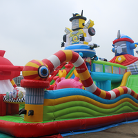 Château gonflable d'intérieur pour enfants avec toboggan pour enfants