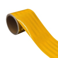 Bande réfléchissante jaune de 10 cm en PVC microprismatique adhésive pour véhicule