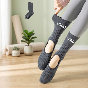 Calcetines Deportivos de Cinco Dedos con Agarre Tejido, Hechos en Taiwán, Mezcla de Spandex, Nailon y Algodón, Antideslizantes para Yoga, Pilates y Entrenamiento - Product Image 1
