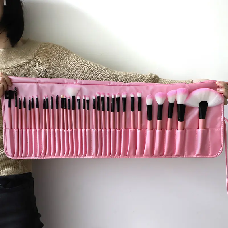 makeup brushes pink