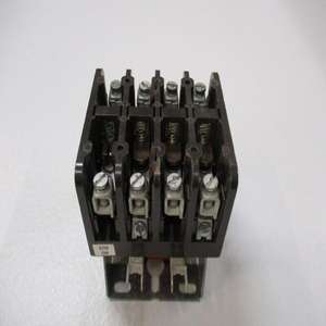 R4214P1008 (ตามภาพ) unmp ตัวควบคุมการเขียนโปรแกรม PLC โดยเฉพาะระบบอัตโนมัติทางอุตสาหกรรมพร้อมใช้งานของแท้ใหม่ - Product Image 1