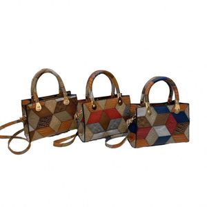 Bolso bandolera de nailon impermeable de gran capacidad con correa ajustable - Product Image 1