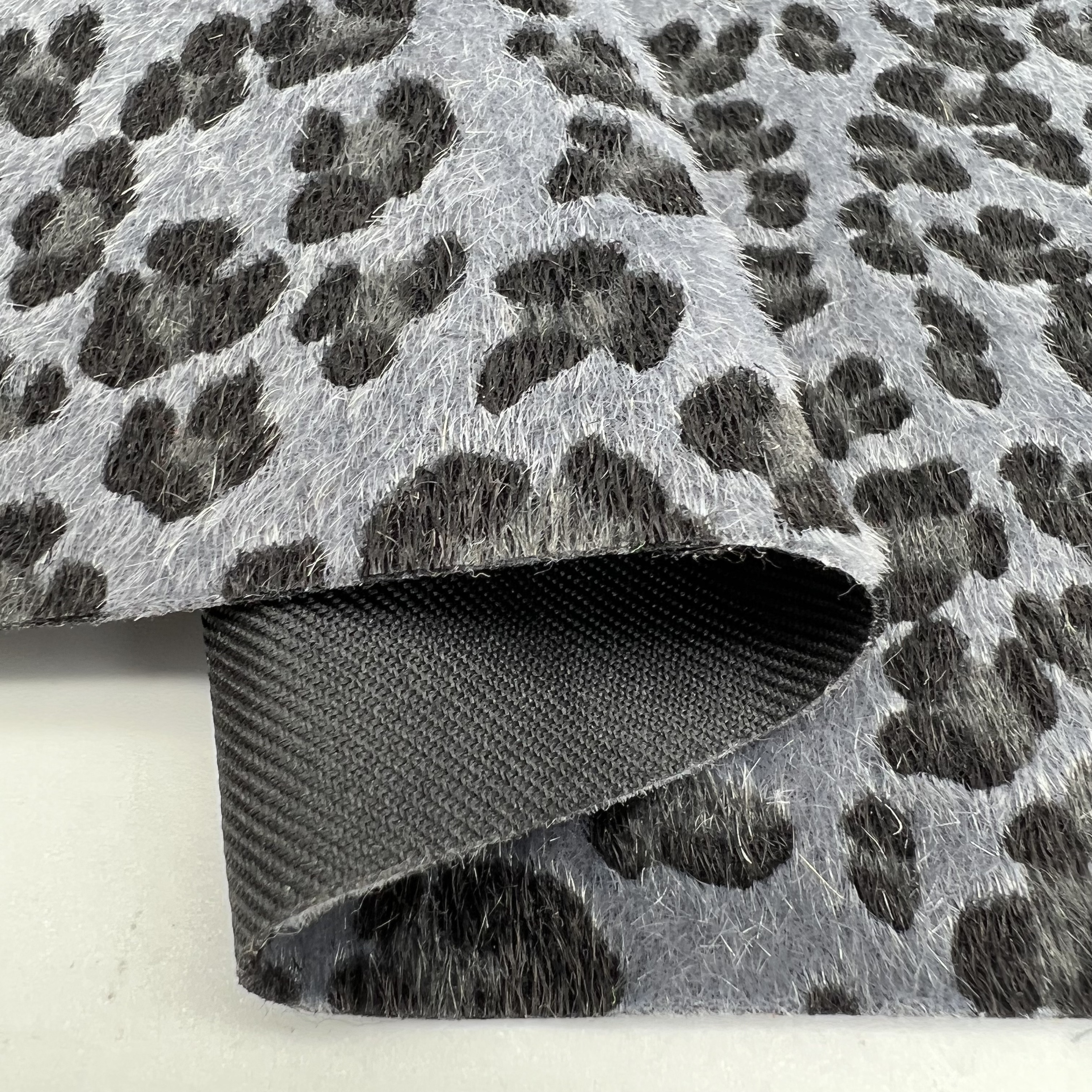 Leopard Grey