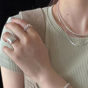 Anillo Geométrico de Plata Cepillada S925, Diseño Abierto Minimalista, Unisex, para Uso Diario - Product Image 2