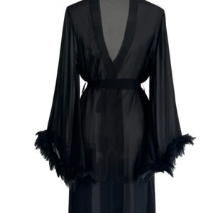 Nouvelle Collection Été – Robe de Nuit en Soie et Plumes à Manches Longues, Confortable, avec Ceinture Élastique en Satin Uni - Product Image 3