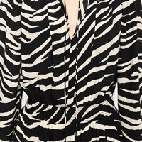 Robe Courte Femme Personnalisée à Col V, Nœud à la Cheville, Taille Élastique, Manches Longues Volantées, Imprimé Zèbre Tendance et Ample – Fabricant de Robes