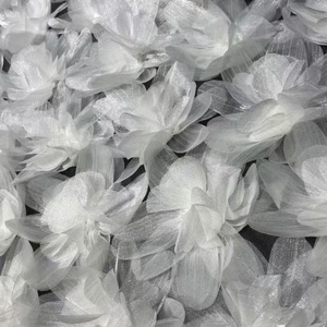 Ultimo Tessuto in Pizzo con Grandi <span class=keywords><strong>Fiori</strong></span> 3D in <span class=keywords><strong>Organza</strong></span> Fatto a Mano <span class=keywords><strong>di</strong></span> Lusso <span class=keywords><strong>per</strong></span> <span class=keywords><strong>Abiti</strong></span> da Sera e da Sposa - Product Image 6