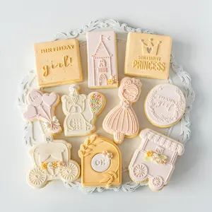 New cookie tool Princess Castle Birthday Gift Box fondant biscuit mold acrylic embossing mold Balloon bear plastic cookie cutter