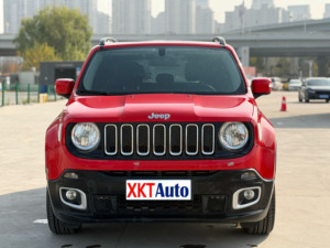 Jeep Renegade 1.4T 180T Automatica SUV Usata del 2017 - Motore Turbo Affidabile, Adatta per Fuoristrada, Basso Chilometraggio, Telecamera Posteriore - Product Image 3