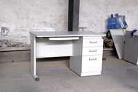 Meubles de bureau en acier inoxydable, chaise pour photos, table d'ordinateur