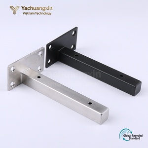 Passe-câble plat noir en nylon de 20 mm avec protection pour tuyau rond à clipser - Product Image 4