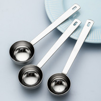 Cuillère à mesurer en acier inoxydable 304 avec longue poignée échelle de 10ml-30ml pour application sûre de lait en poudre de café