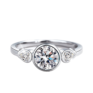 Anillo de Eternidad de Plata de Ley 925 para Mujer, Color D, Moissanita Brillante, Diseño Geométrico Irregular, Joyería Fina Exquisita - Product Image 1