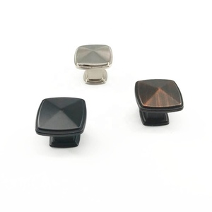 现代锌拉厨柜门硬件方形把手旋钮 - Product Image 1
